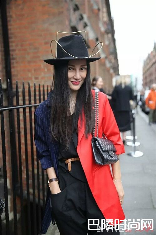 个性发型你偏爱哪款_你在等待长发及腰 还是只爱碎发绕耳