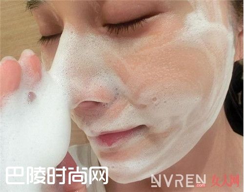 雾霾天气怎么护肤_雾霾对肌肤的危害 雾霾天4大护肤攻略推荐