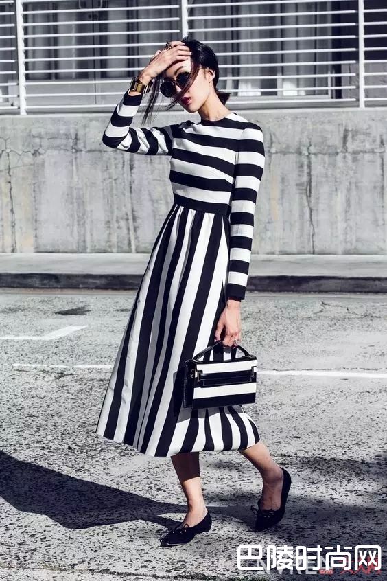 三角形身材适合什么连衣裙_对号入座——人手N条的连衣裙你有根据自己身材选对吗？