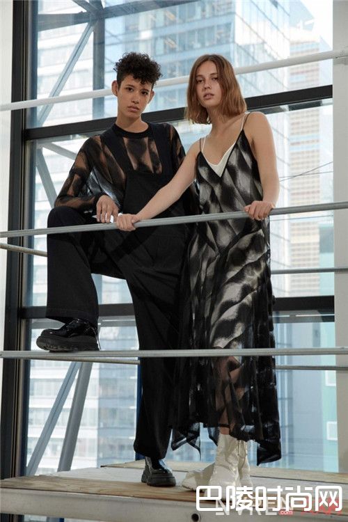 Lanvin 2017早春裙子简介_奢侈品牌2017早春系列 想追潮流从此刻开始