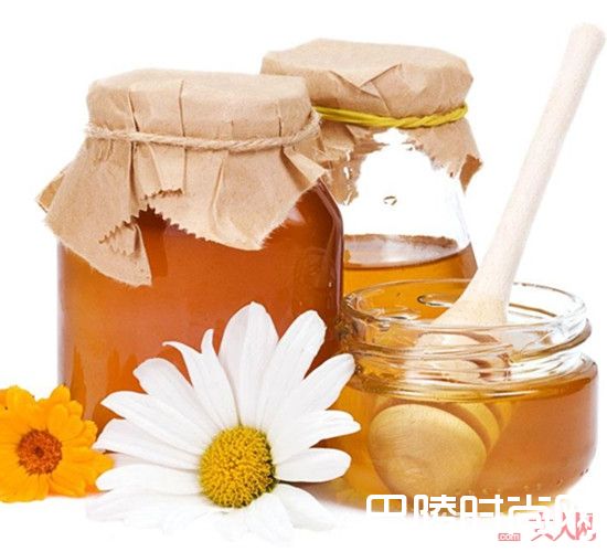 蜂蜜祛斑最简单的方法_蜂蜜祛斑最简单的方法 四个小妙招送给你