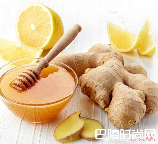 蜂蜜祛斑小妙招_蜂蜜祛斑最简单的方法 四个小妙招送给你