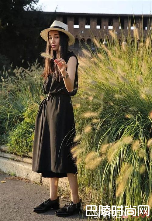 怎样变得更会搭配_美到自成一派 MOK女神的穿搭法宝