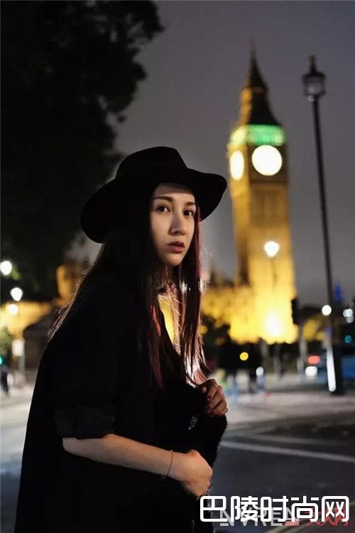 怎样搭配“美帽”_美到自成一派 MOK女神的穿搭法宝