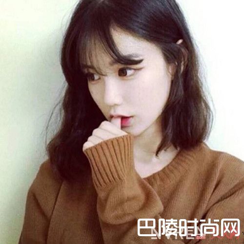 韩式发型推荐_空气刘海锁骨发型图片 青春时尚变身氧气美女