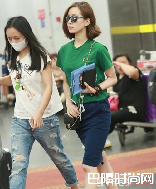 绿色上衣搭配半身裙_绿色上衣怎么搭配