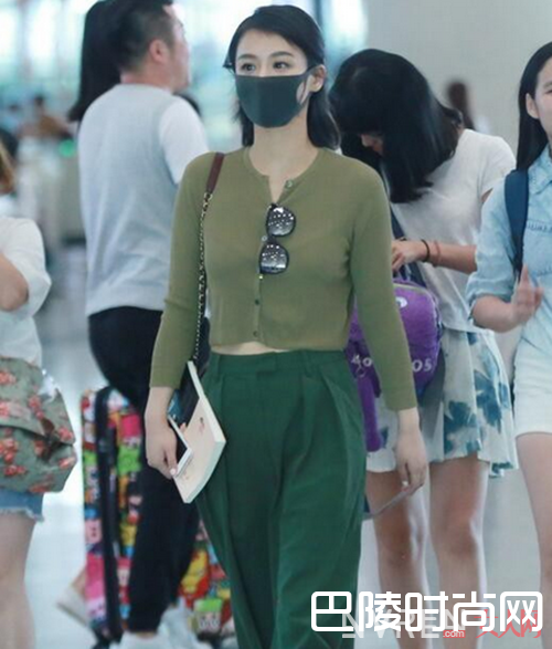 同色系穿法_绿色上衣怎么搭配