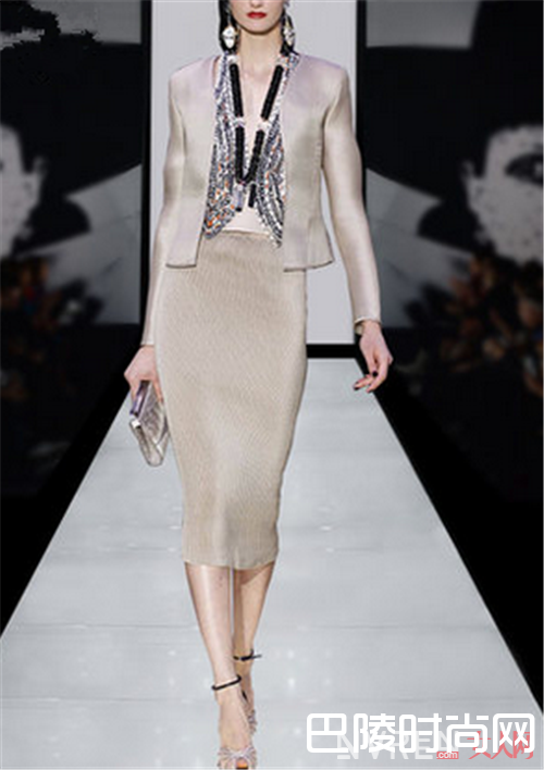 情人节约会穿什么_情人节约会大作战 女王法则用起来