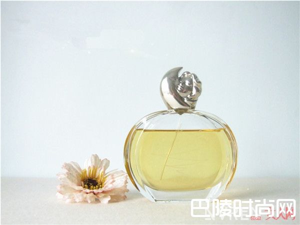 希思黎缘月香水_jingmei