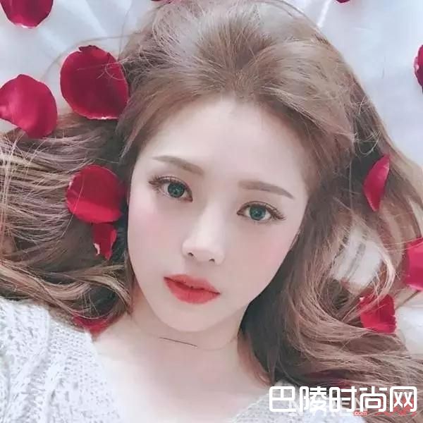 口红不脱妆小技巧_口红不脱妆的技巧！看这一篇就够了