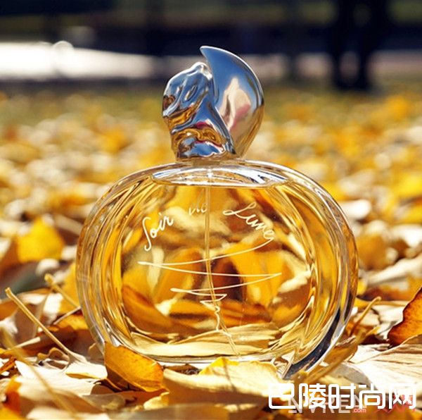 希思黎缘月香水_jingmei