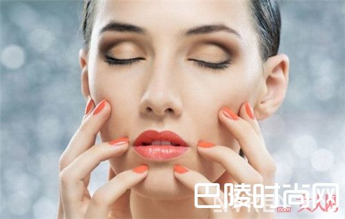 如何判断过敏肌_呵护肌肤健康 从拯救敏感肌开始