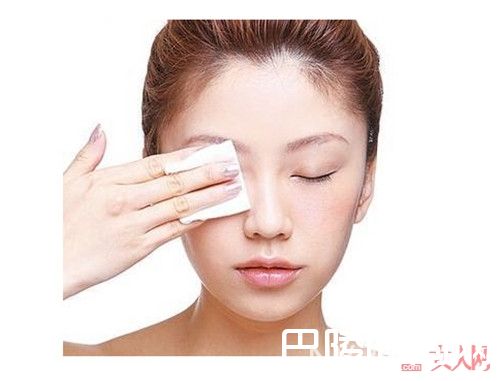 如何护理敏感肌_呵护肌肤健康 从拯救敏感肌开始