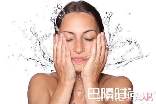 有效的睡眠可以让你皮肤好吗_如何让皮肤嫩滑 掌握七个秘诀可以让你的皮肤好到爆