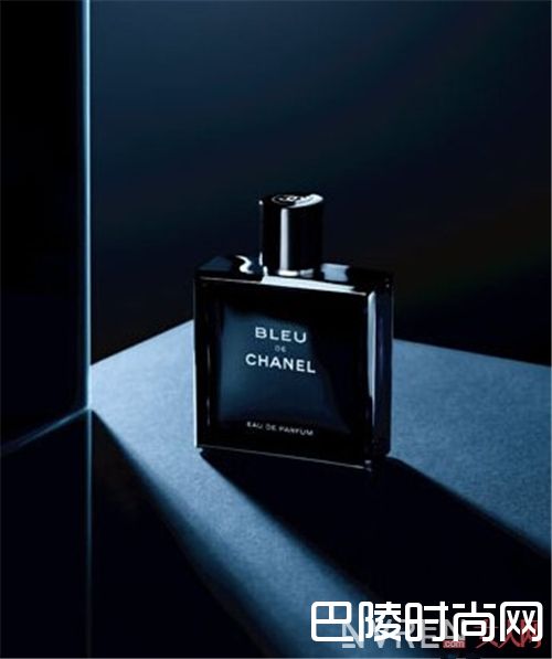 香奈儿BLUE蔚蓝男士淡香水简介_5大男士香水推荐 让她迷上你的味道