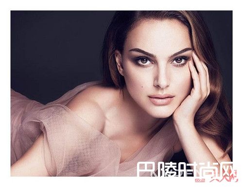 一生之水 水木花 女士限量版香水简介_推荐5种明星的女人味香氛选择 唤醒内在的女人味