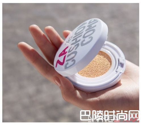 Za 裸光亮白气垫粉饼_qidian