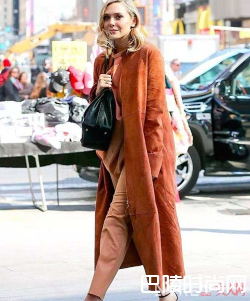 麂皮外套怎么搭配_麂皮外套街拍推荐 简单方法轻松打造元气少女感