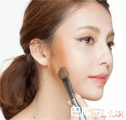 如何活用修容粉_秒做回V脸小仙女 修容大法要记住