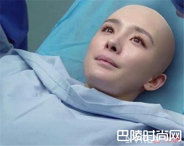 带货达人杨幂好衣品_迪丽热巴比老板杨幂还时髦 杨幂工作室家艺人都有颜值和好衣品