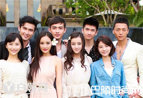 杨幂工作室介绍_迪丽热巴比老板杨幂还时髦 杨幂工作室家艺人都有颜值和好衣品