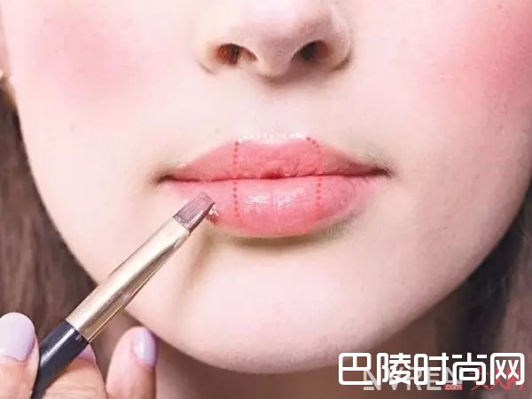 少女风果冻唇_开年四大超火唇妆，你种草了哪一款？