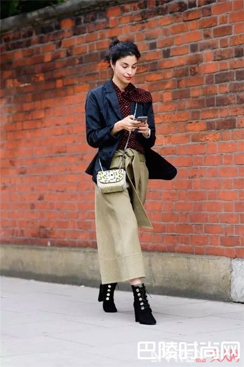 阔腿裤搭配_有了这3种搭配 再也不用担心过时啦!