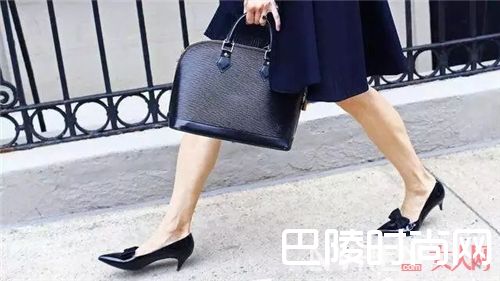 猫跟鞋搭配_有了这3种搭配 再也不用担心过时啦!