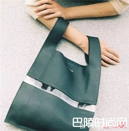 最性冷淡风Death in Paris_时尚新风向 让我一起拎着购物袋出门吧！