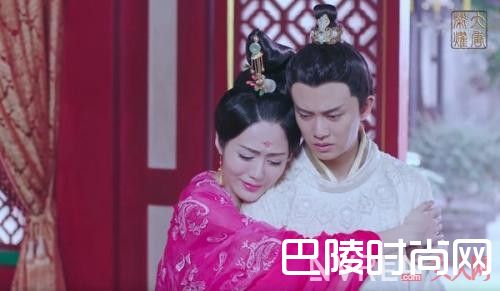 大唐女配口红推荐_果然是大唐农药 唇膏试色竟比剧情更上瘾