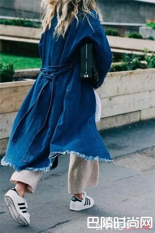 长款牛仔外套搭配_有了这3种搭配 再也不用担心撞衫啦！
