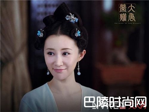 大唐女配口红推荐_果然是大唐农药 唇膏试色竟比剧情更上瘾