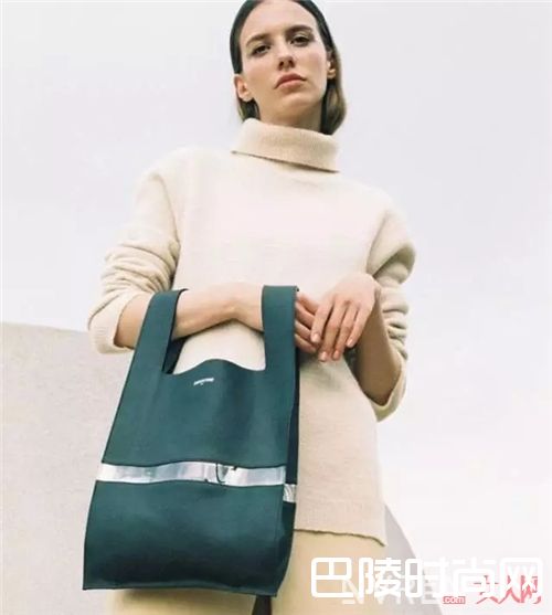 最性冷淡风Death in Paris_时尚新风向 让我一起拎着购物袋出门吧！