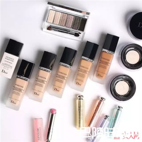 Dior彩妆系类介绍_不要只会送口红 还有这么多大牌彩妆可以送！