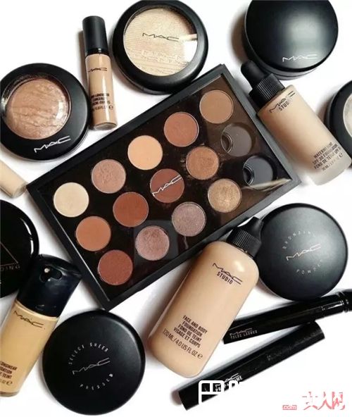 MAC彩妆系列介绍_不要只会送口红 还有这么多大牌彩妆可以送!