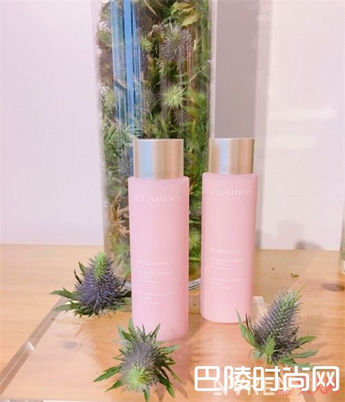 娇韵诗推荐_男人都喜欢素颜也好看的女神，你的素颜是否合格？