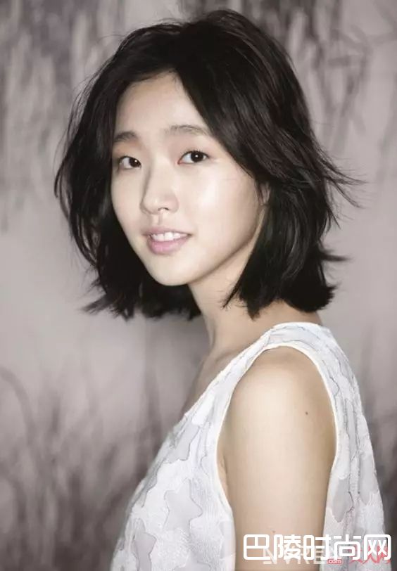 随性短发_这些女星都悄悄变年轻了！以下6点变发重点必须掌握！