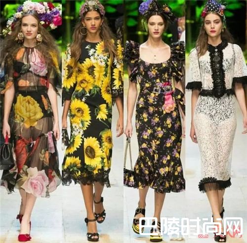 秀场明星的印花元素_今年春天流行开满花的衣服 真的美爆了！