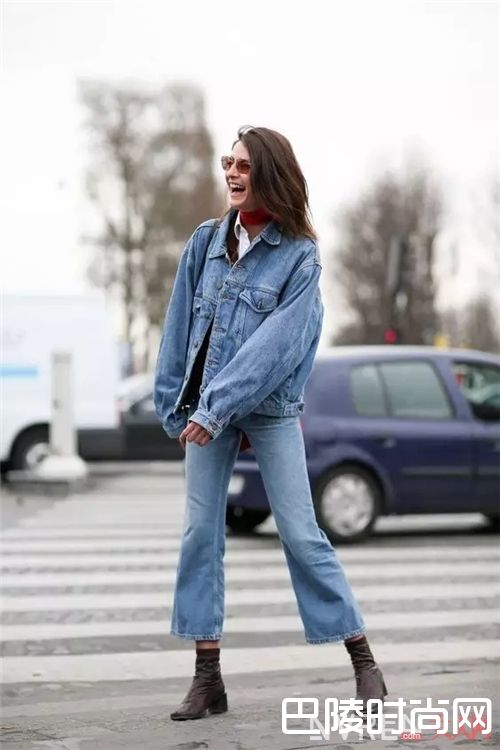 牛仔夹克穿搭推荐_用这3件夹克 就可以让你穿出春天的时髦！