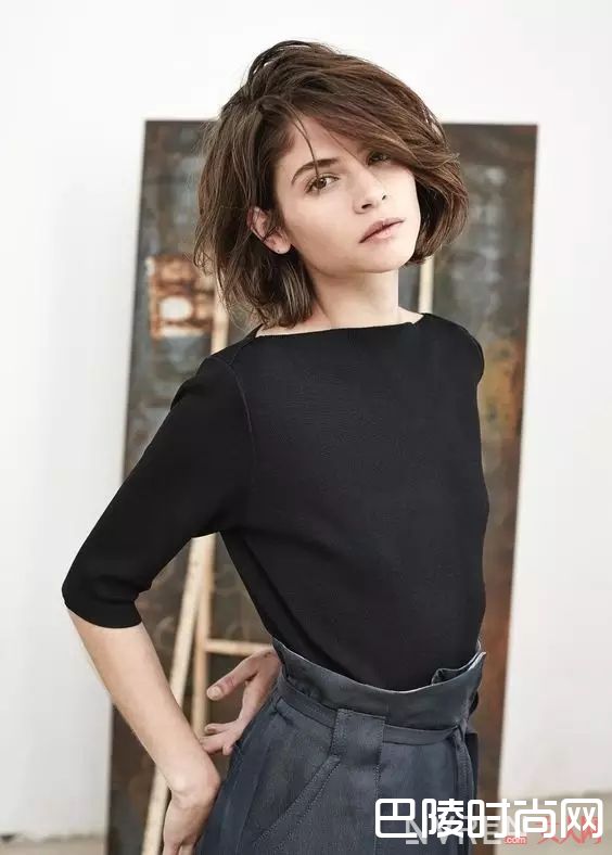 侧分短发_这些女星都悄悄变年轻了！以下6点变发重点必须掌握！