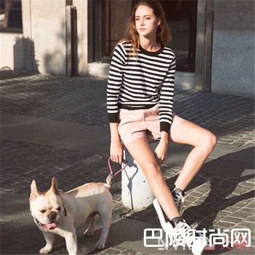 条纹衫的穿法_冬季内搭那么多 只要这5件就够了