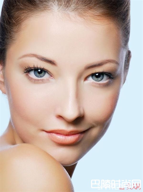 防晒隔离谁先使用