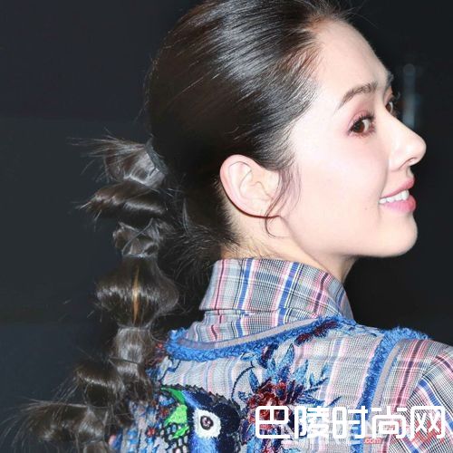 郭碧婷盘发造型_别抱怨黑长直戏路窄了!国民老公郭碧婷就是行走的发型书