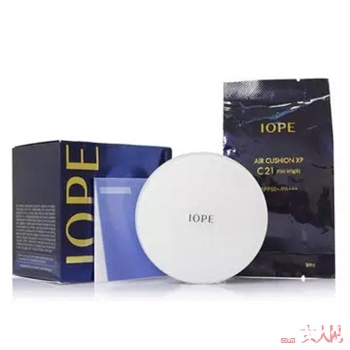 气垫BB产品推荐_买粉底液好还是气垫BB好？适合自己的最重要！