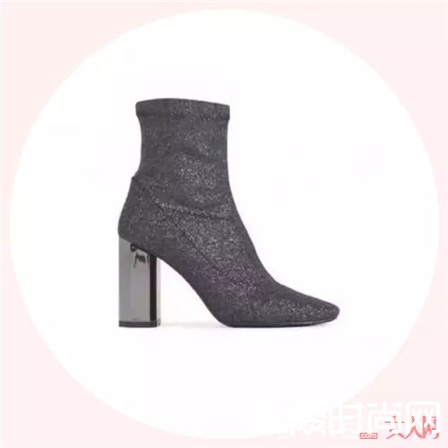 Stocking Boots简介_原来时髦新宠是这6款鞋!让你的穿搭多点小心机