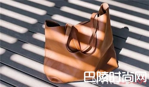 Strathberry与Madewell简介_17年早春 就买这些很火但你不知道的小众包