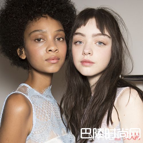 发色的染法_2017伦敦时装周糖果妆来袭　炫色撩人十里春风不如你