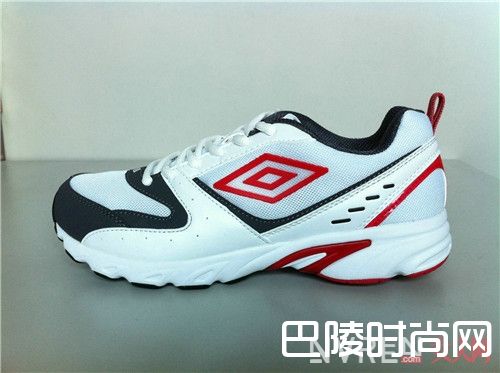 Umbro -恩宝运动品牌简介_盘点世界十大运动品牌 运动鞋排行榜你喜欢哪个