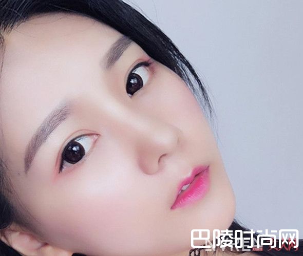 化眼妆步骤_泪眼妆化妆步骤详解 简单四步化出无辜大眼睛