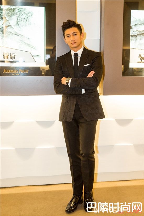 吴奇隆代言的钟表_吴奇隆陈柏霖桂纶镁 众星齐聚揭秘2017日内瓦钟表展神秘面纱